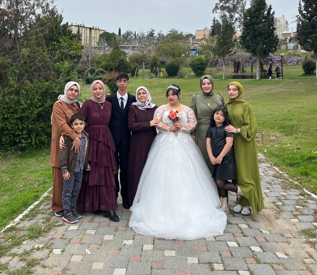down sendromlu gulayferin gelinlik hayali gercek oldu 0 Qz3ZqOze