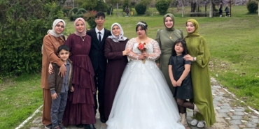 down-sendromlu-gulayferin-gelinlik-hayali-gercek-oldu-KZrOqBJP.jpg