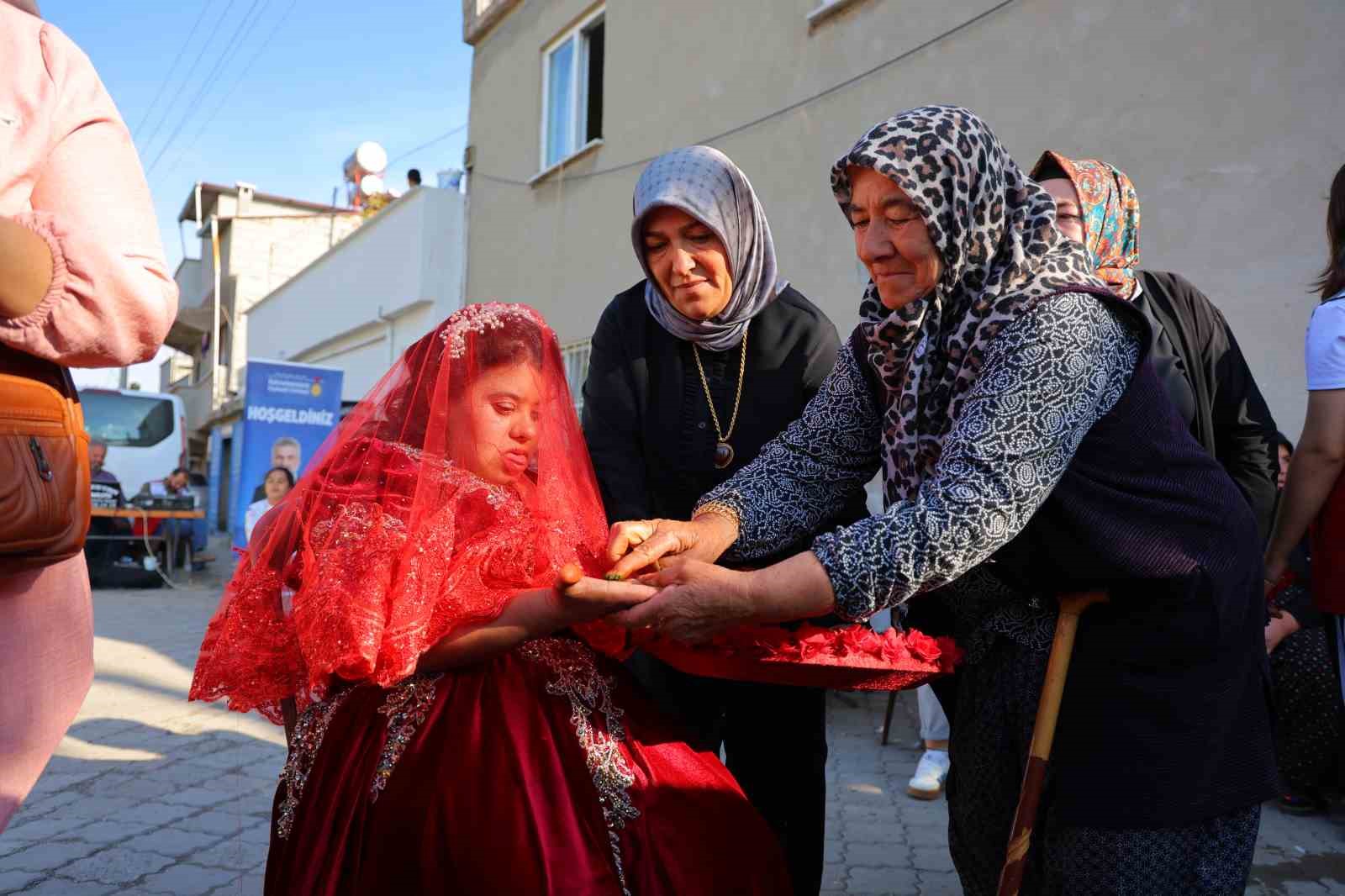down sendromlu melekin gelinlik hayali gercek oldu 11 9UKzGQhW