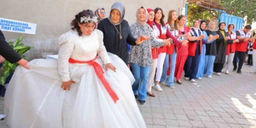 down-sendromlu-melekin-gelinlik-hayali-gercek-oldu-JcpLTMfm.jpg