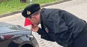 down-sendromlu-omerin-bayrak-hassasiyeti-duygulandirdi-uJPU2nFh.jpg