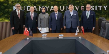 dr-ozkuldan-mudanya-universitesinde-hayat-dersi-altj6urg.jpg