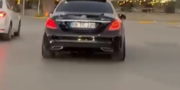 drift-atan-surucunun-tehlikeli-yolculugu-kamerada-akVtqHgG.jpg
