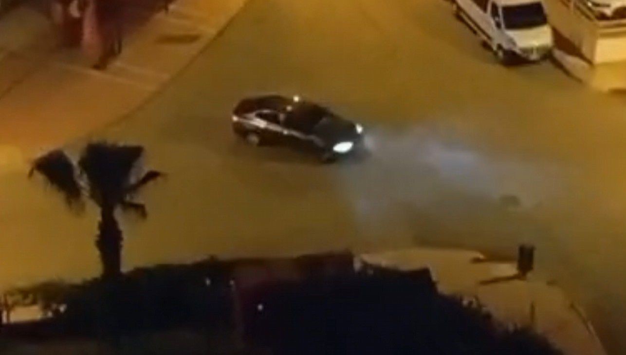 Drift atan sürücüye 140 bin TL ceza: Araç ve ehliyetine de el konuldu 5 drift atan surucuye 140 bin tl ceza arac ve ehliyetine de el konuldu 1 PfiiTb8U