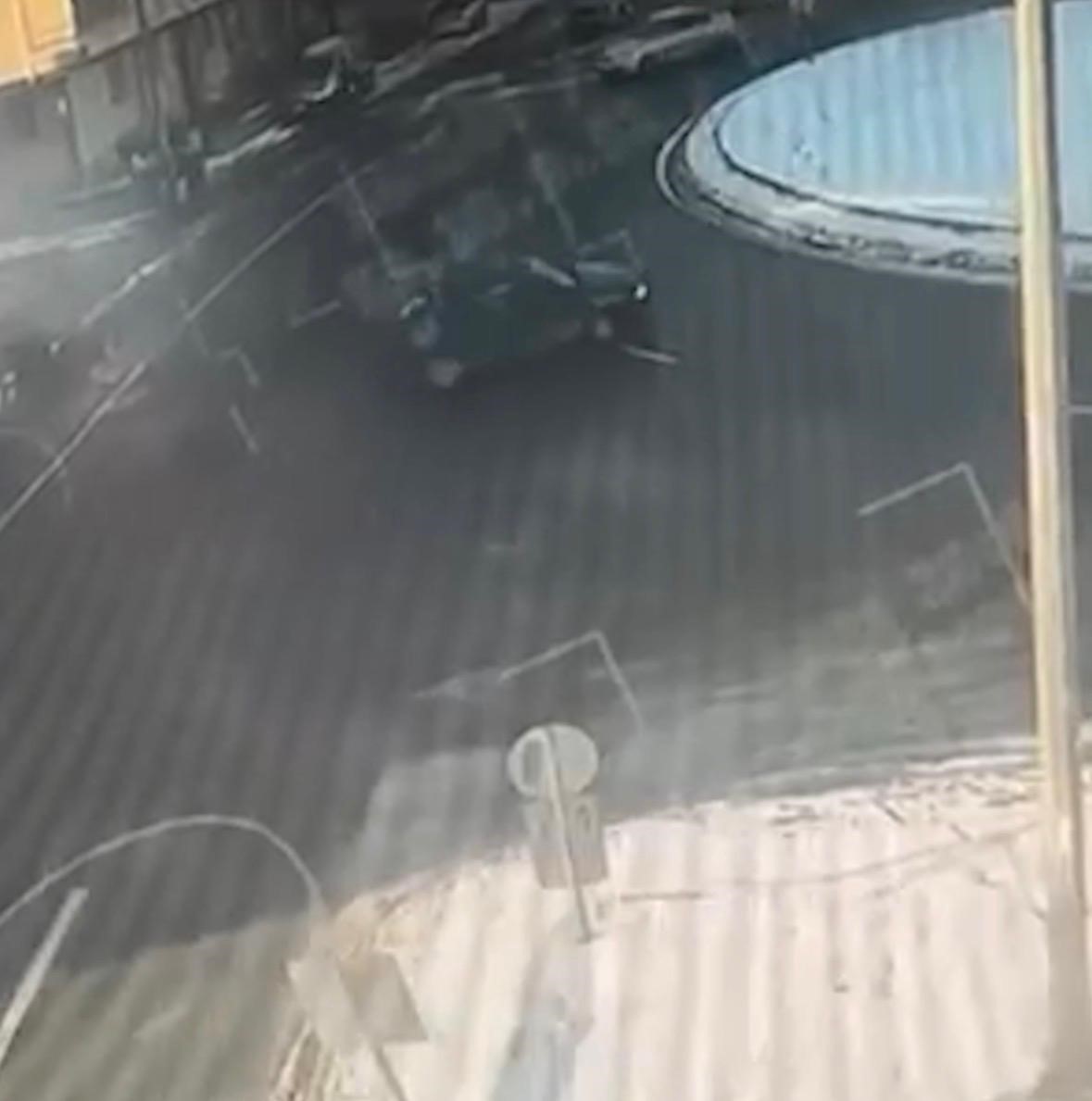 drift attiktan sonra tersten ilerlemeye calisan surucuye 60 bin tl ceza yazildi 1 EcQOUvvO