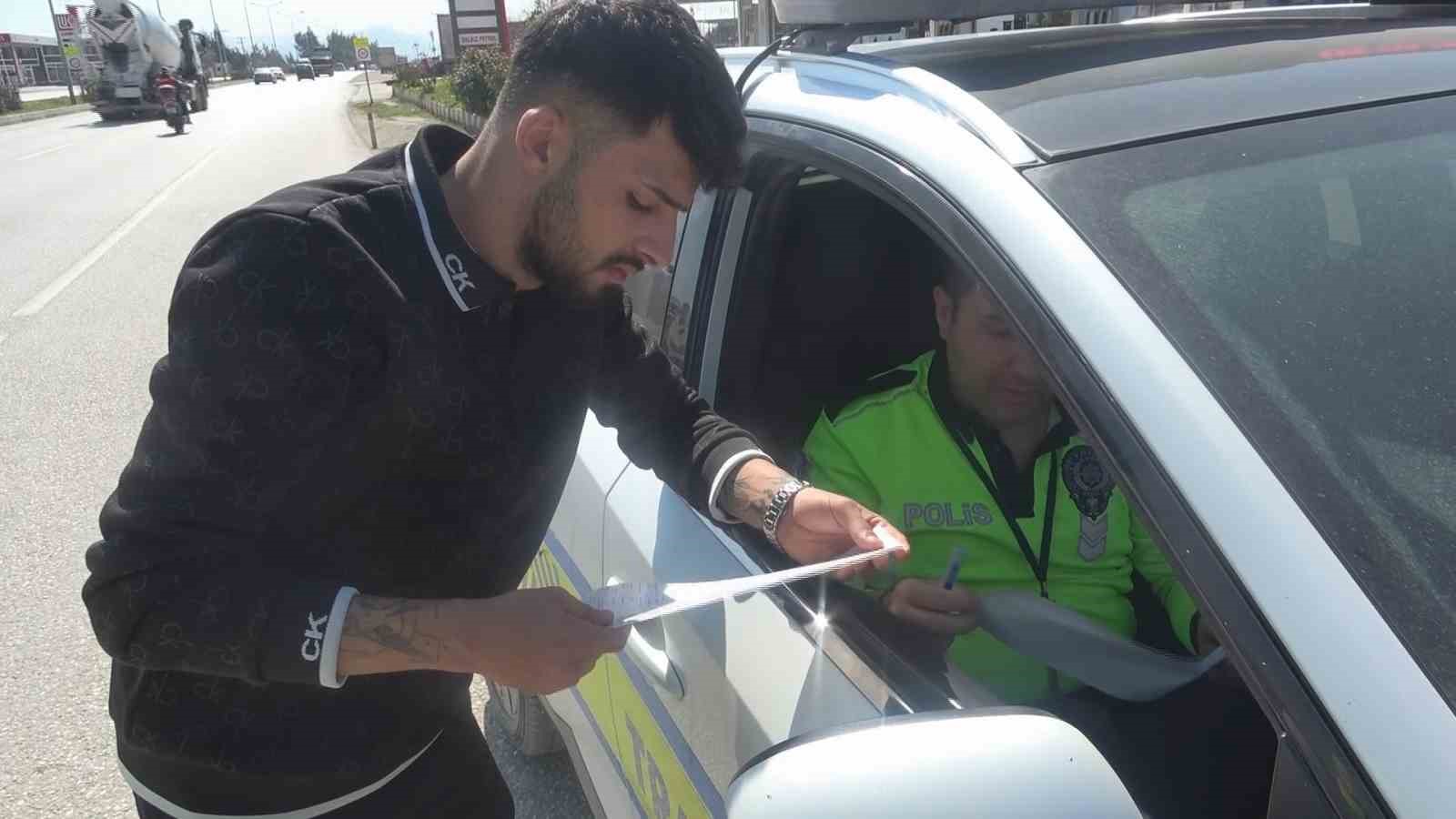 dronlu denetimde kirmizi isikta gectigi icin ceza yiyen surucu keske bilerek gecseydim de en