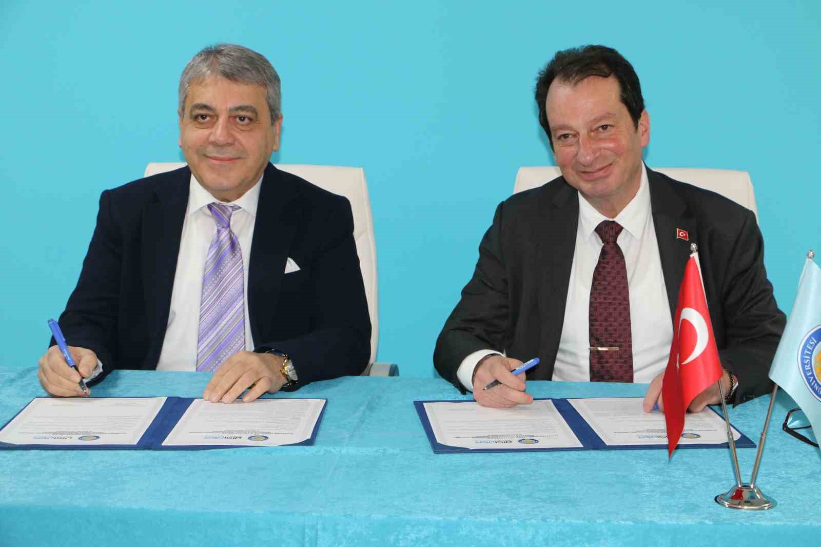 du ile disider arasinda universite sanayi is birligi imzalari atildi 0 wOEOO68t