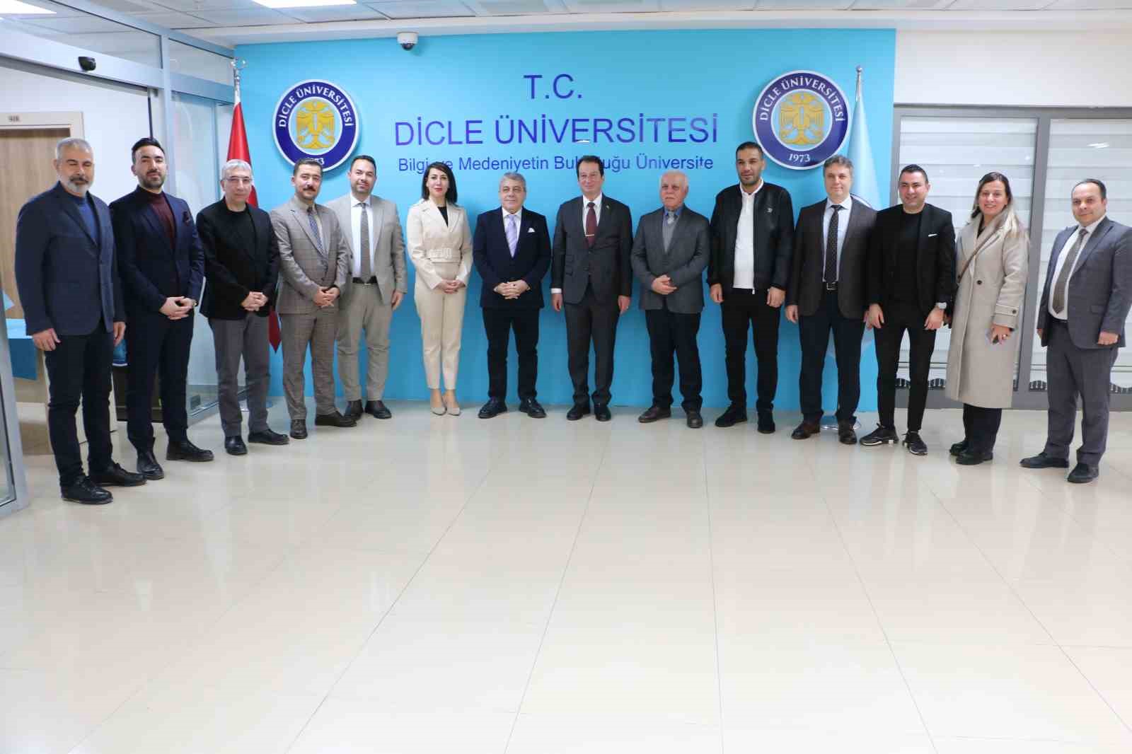 du ile disider arasinda universite sanayi is birligi imzalari atildi 4 ulZ9F9w2