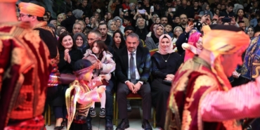 dualar-ilahiler-ve-ezgilerle-pursaklarda-ramazan-basladi-s1ZPYk9w.jpg