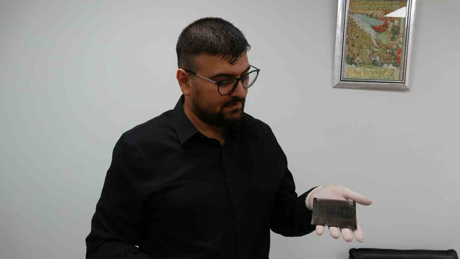 dualarla korunan bir emanet osmanli taragi dikkat cekiyor 1 8GvE7Kv8
