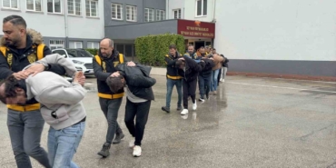 dublorlerle-10-milyonluk-vurgun-kod-adlari-profesor-firavun-ve-azad-cikti-TKlTRwPv.jpg