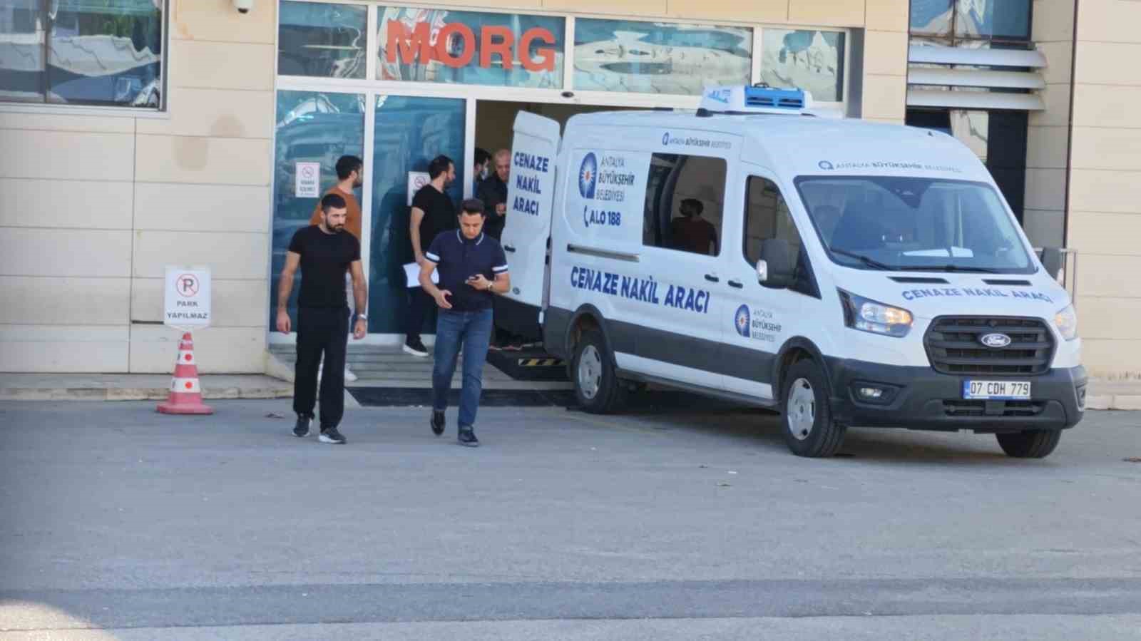 dugun hazirligi yapan guvenlikciyi bicaklayarak olduren zanli tutuklandi 3 I4MRdbJv