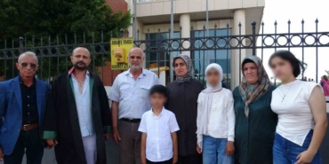 dugun-sonrasi-yasanan-otopark-kavgasinda-3-cocuk-babasi-evlatlarinin-gozu-onunde-basindan-vurularak-can-ybMrzObP.jpg
