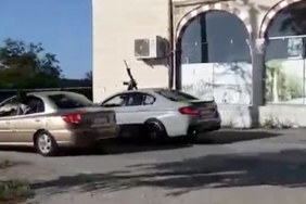 Çaldıkları araçla Edremit’te yakalanan 2 şüpheli tutuklandı 1 thumbnail