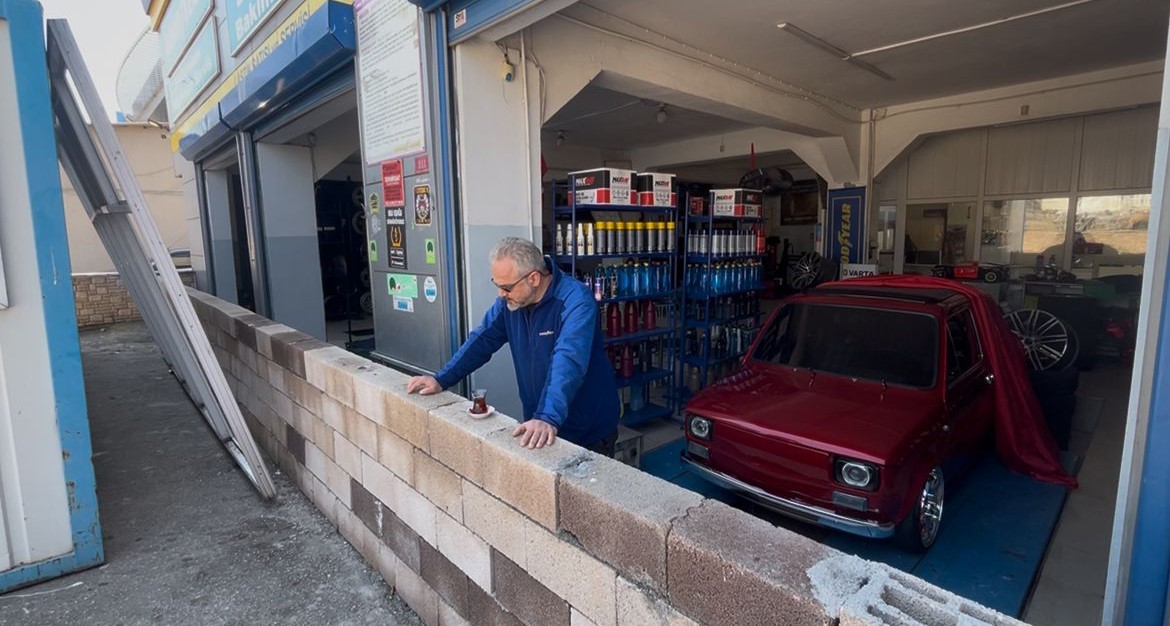 dukkanin onune duvar ordu kiracisi isyan etti bizi acik cezaevine cevirdi 2 P9k8FWms