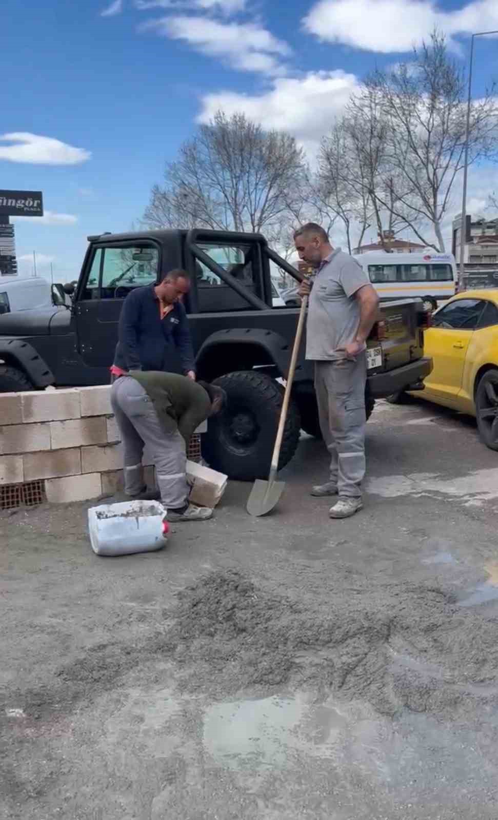 dukkanin onune duvar ordu kiracisi isyan etti bizi acik cezaevine cevirdi 7