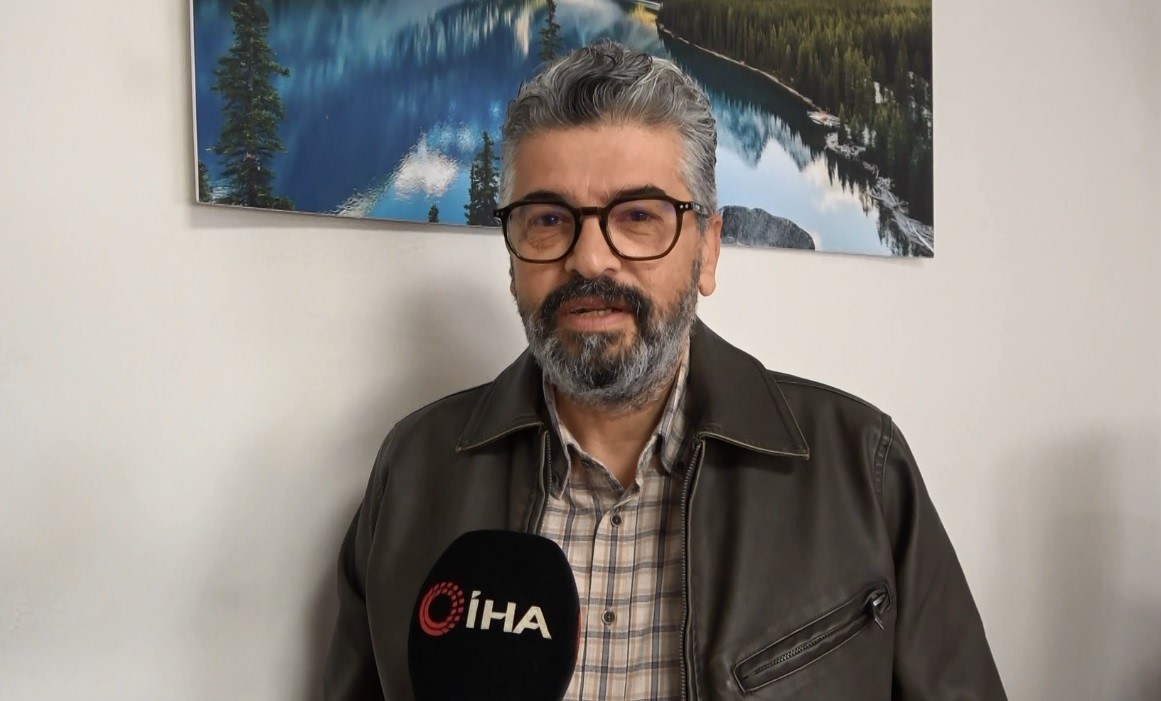 Dumlupınar Denizaltı Faciası yapay zeka ile yeniden canlandırılıyor 11 dumlupinar denizalti faciasi yapay zeka ile yeniden canlandiriliyor 7 VJNwjVB3
