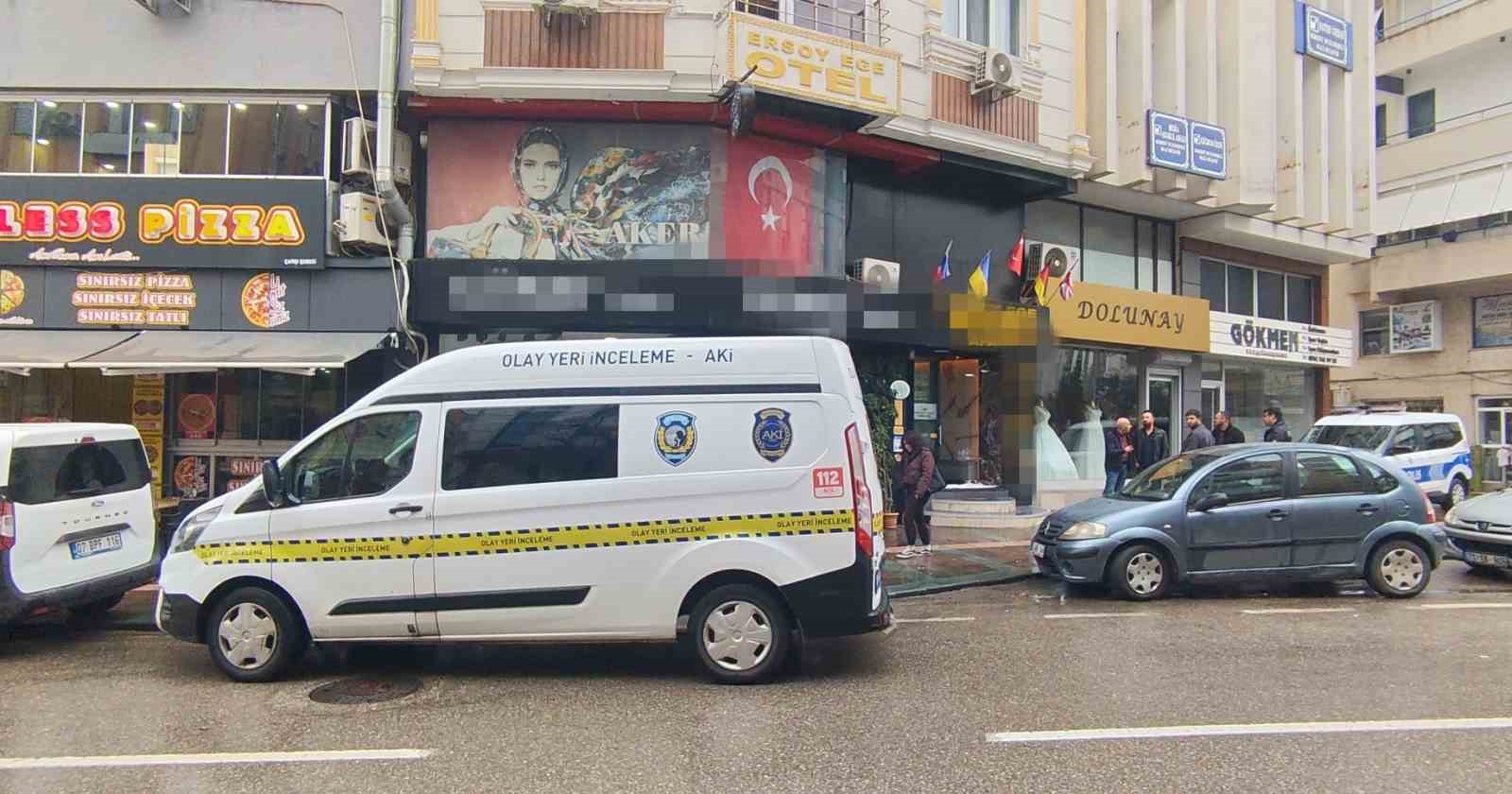 dun giris yaptigi apart otel odasinda olu bulundu 4 gvJ5ZSJ4