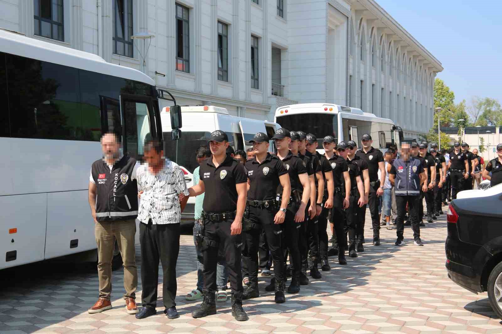 dunurler sokagi savas alanina cevirmisti saniklar ilk kez konustu 1