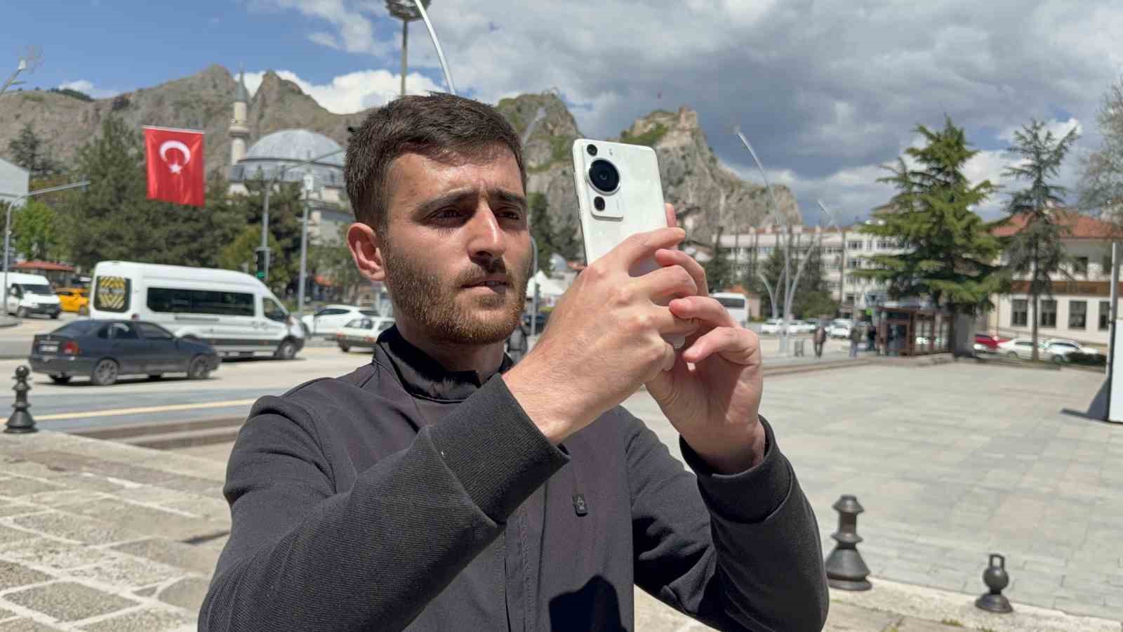 dunya basarisi vize engelinin ardindan simdi de gumruge takildi 0 agqs6dZ1