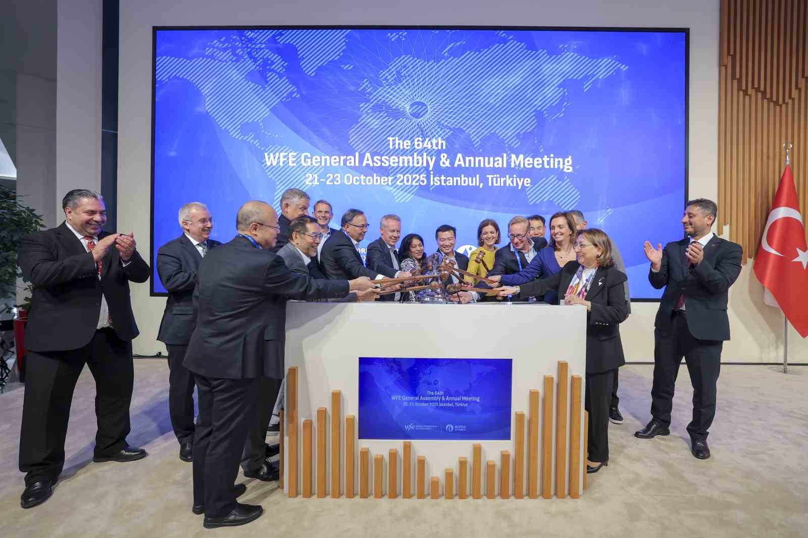 dunya borsalari istanbulda bulustu 1 bgQAV3c9
