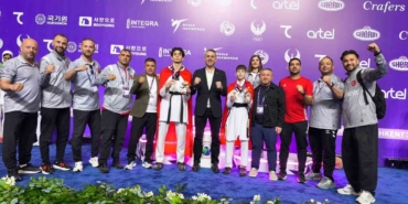 dunya-gencler-taekwondo-sampiyonasinda-cifte-bronz-u9P8RIg2.jpg
