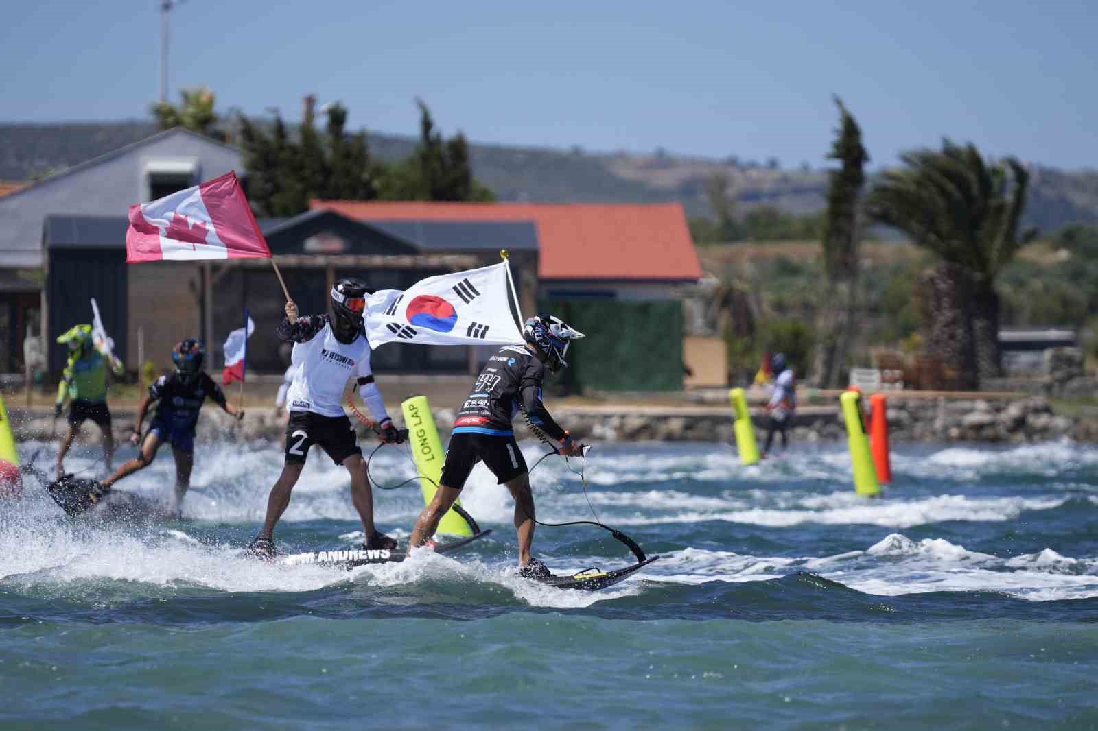 Dünya Motosurf Şampiyonası’nda büyük final 4 dunya motosurf sampiyonasinda buyuk final 0