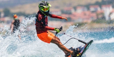 dunya-motosurf-sampiyonasinda-heyecan-basladi-huzu4pwR.jpg
