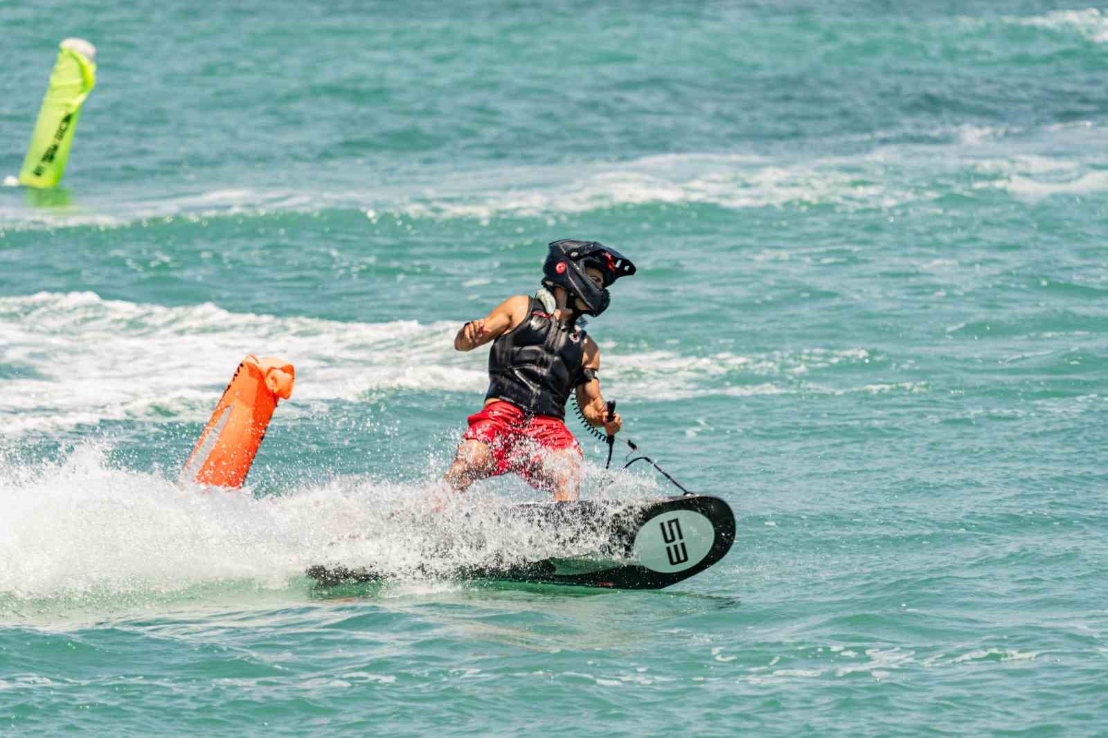 Dünya Motosurf Şampiyonası’nda ilk gün serbest antrenman turları tamamlandı 6 dunya motosurf sampiyonasinda ilk gun serbest antrenman turlari tamamlandi 2 ibMb62vu