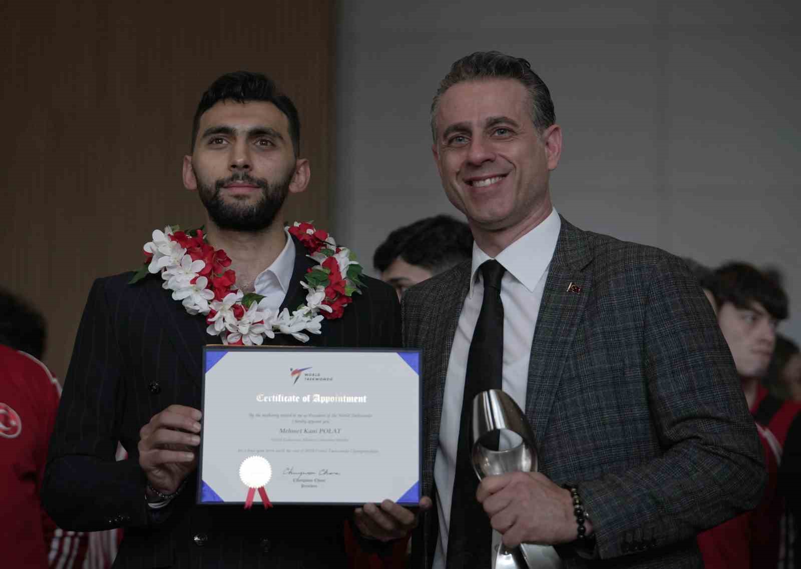 dunya sampiyonu taekwondo milli takimi turkiyeye dondu 10 whjKkp47