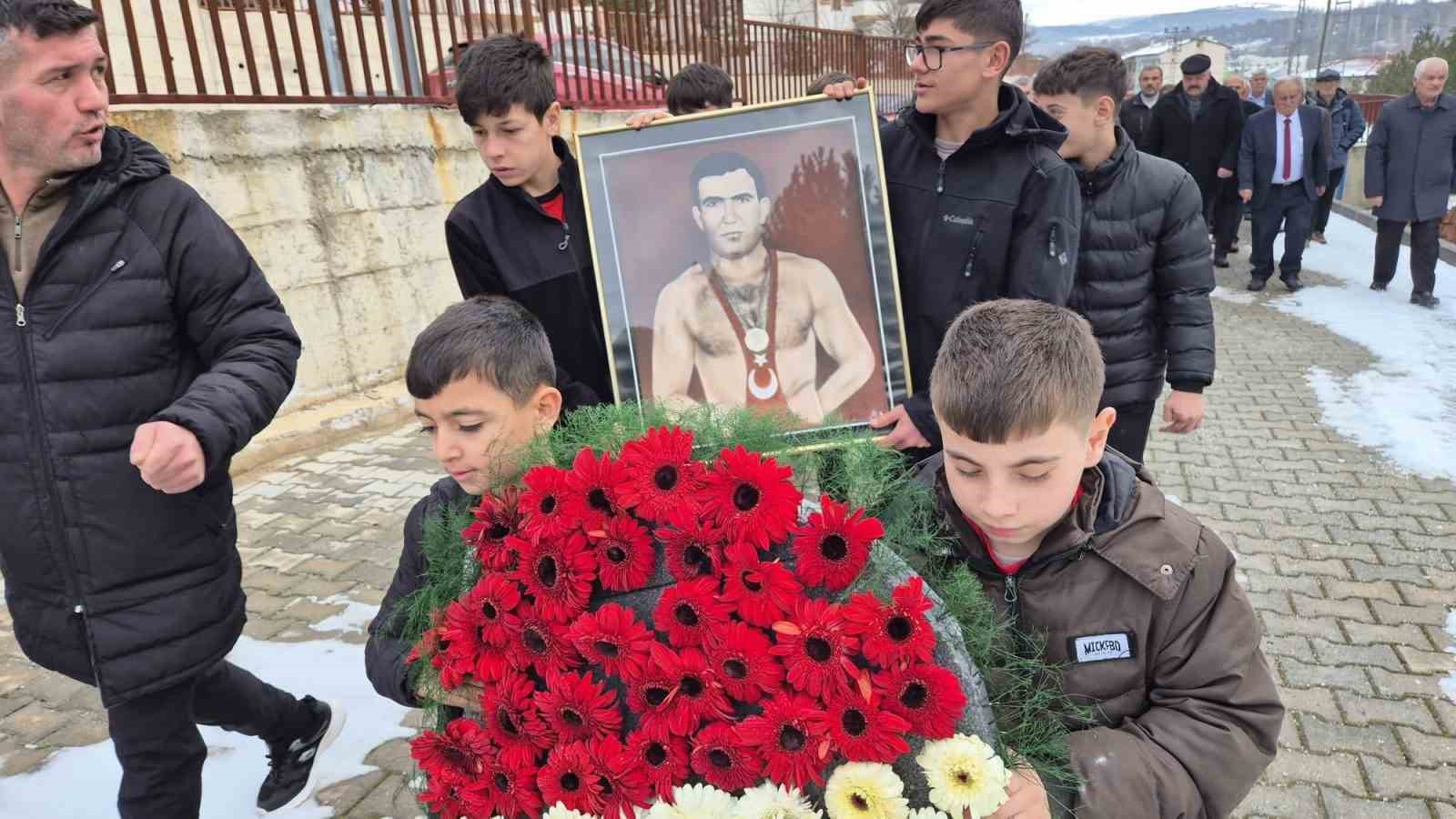 dunya ve olimpiyat sampiyonu hamit kaplan vefatinin 50 yilinda anildi 1 ubaNhm6J