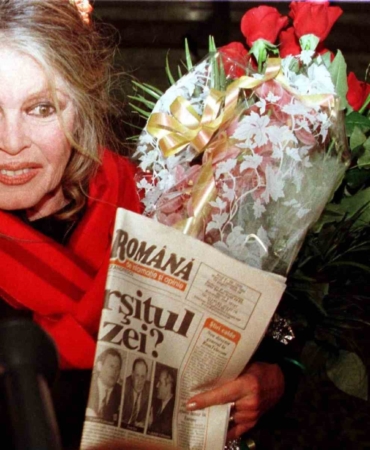 dunyaca-unlu-fransiz-aktris-brigitte-bardot-91-yasinda-hayatini-kaybetti-LSDZEzDG.jpg