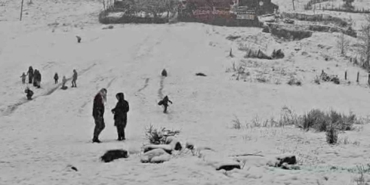 dunyaca-unlu-turizm-merkezi-ayder-yaylasi-beyaza-burundu-Yh4QWL8r.jpg