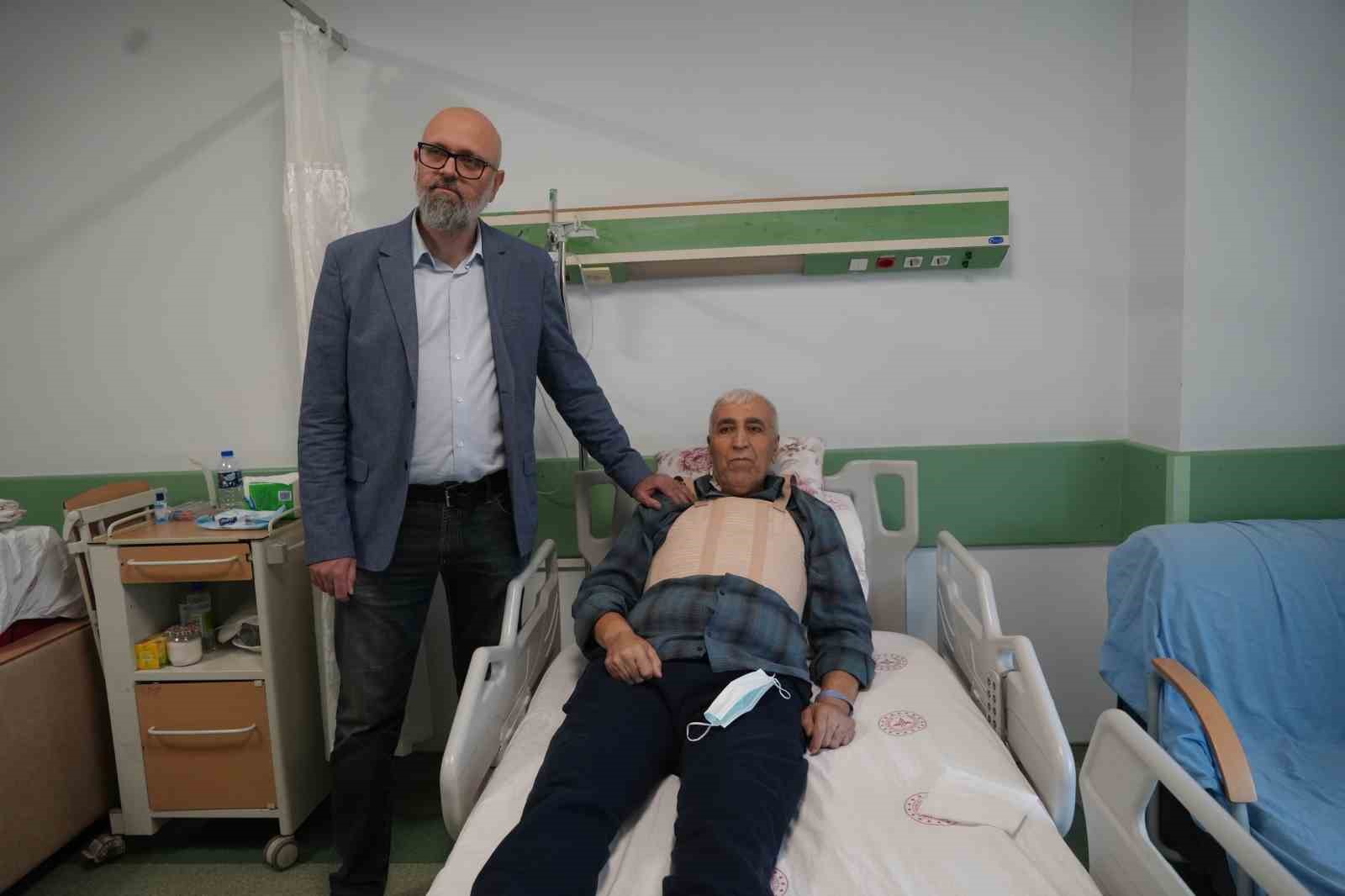 dunyanin ileri merkezlerinde yapilan hibrit aort ameliyati samsunda basariyla uygulandi 5 CXvQ1rlz
