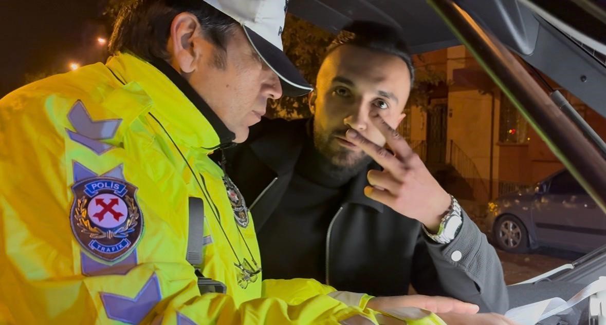 dur ihtarina uymayan alkollu surucunun rahatligi pes dedirtti 0 fLKbjyhT