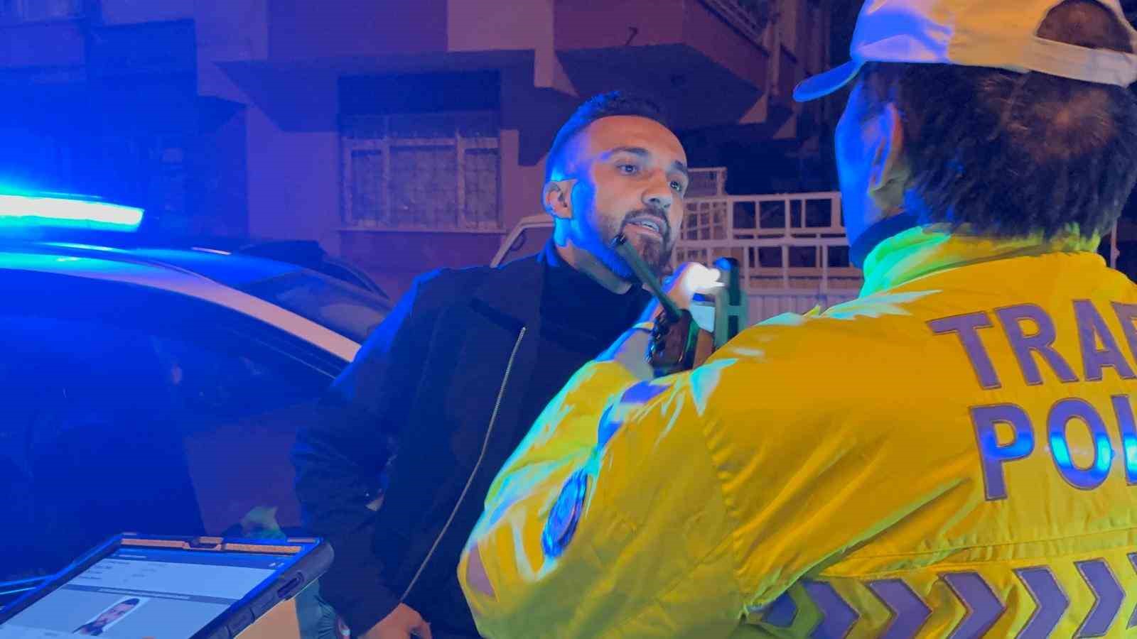 dur ihtarina uymayan alkollu surucunun rahatligi pes dedirtti 5 wajeGms5