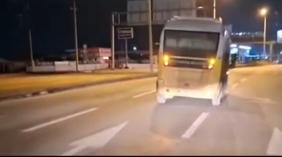 dur ikazi fayda etmedi lastik pes ettialkollu sofor bursayi birbirine katti 5 IKusd3Ud