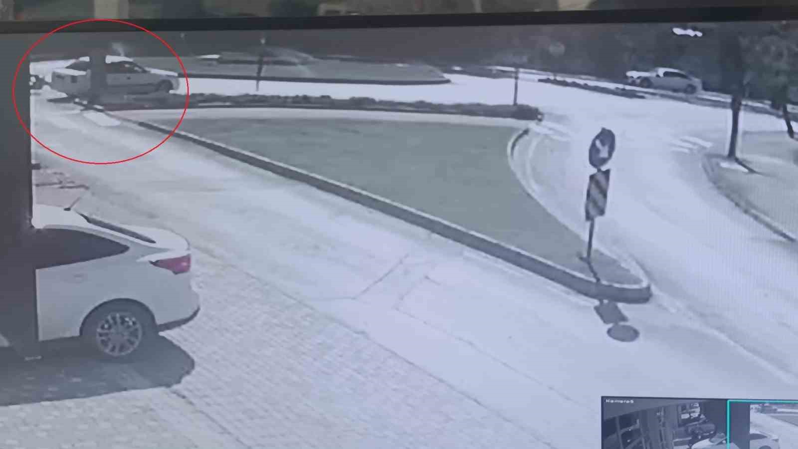 dur levhasina ihlali kazayla sonuclandi 1 yarali 1 TQkUzQWP