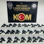 durdurulan-aracta-70-adet-kacak-tabanca-bulundu-IBz6Hp2w.jpg