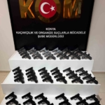 durdurulan-aractan-65-ruhsatsiz-tabanca-cikti-ZnBYeVey.jpg