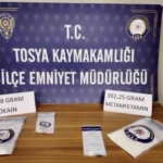 durdurulan-aractan-uyusturucu-cikti-2-tutuklama-dSJClQs4.jpg