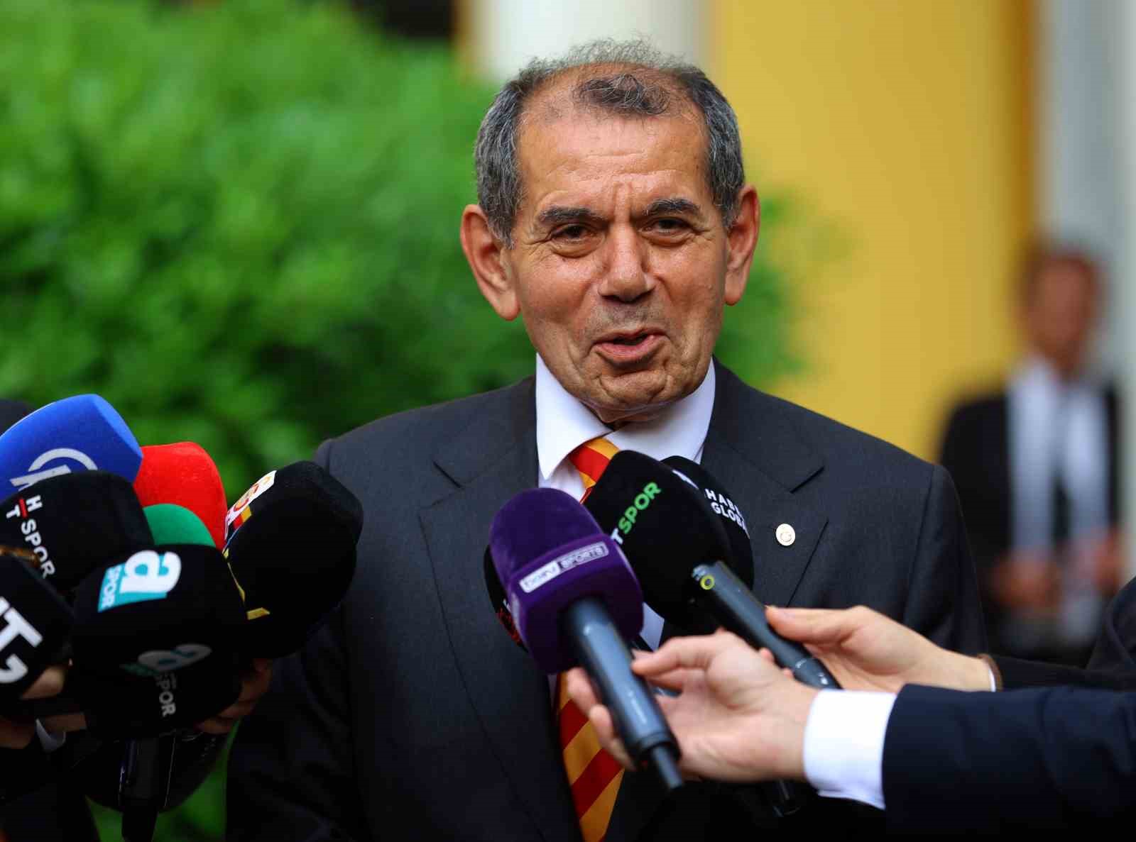 dursun ozbek benim derdim galatasaraya faydali olmak galatasaraya olan borcumu odemek 6 YHCXJ17A