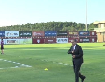 dursun-ozbek-galatasarayin-121-yillik-gecmisine-yakisan-bir-takimi-kuracagiz-62kGGsjf.jpg