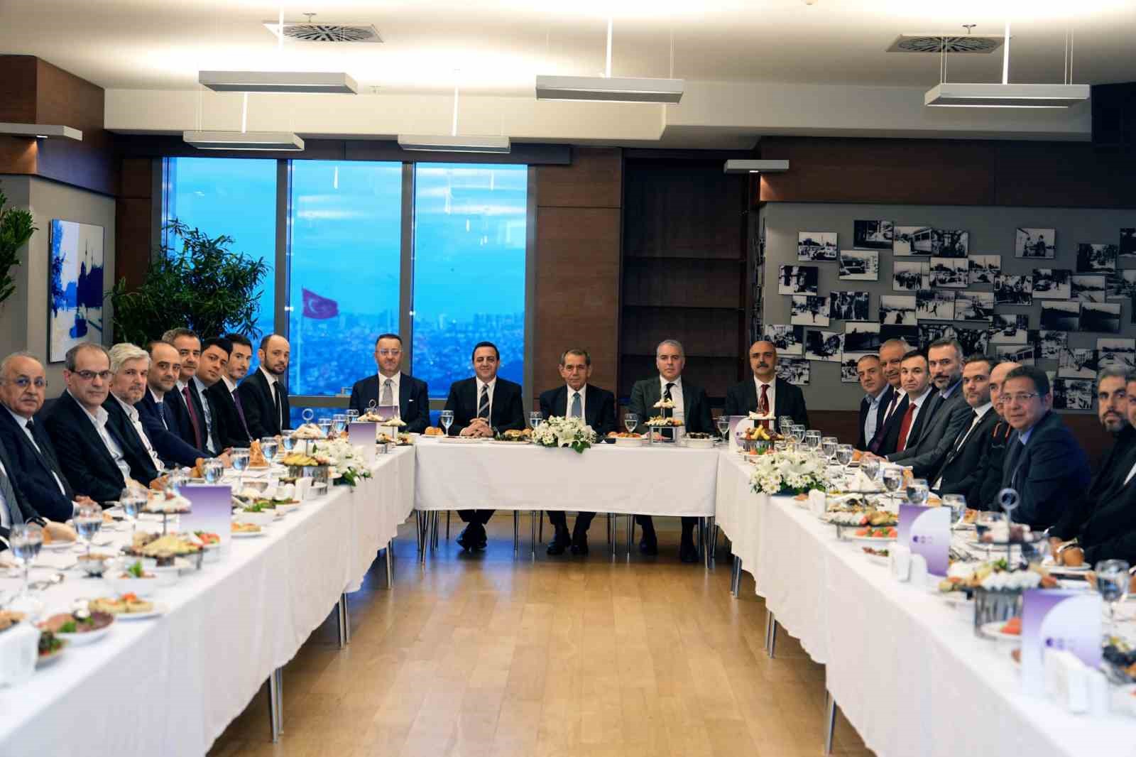 dursun ozbek hayalim galatasarayi avrupanin 5 buyuk kulubunden biri yapmak 3 KvlgkfHT