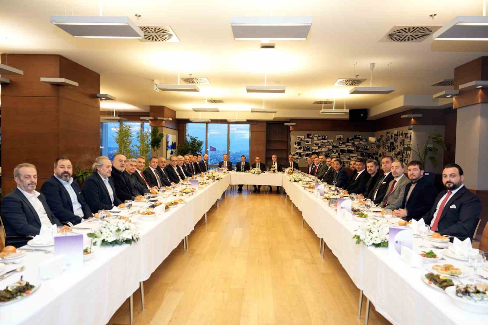dursun ozbek hayalim galatasarayi avrupanin 5 buyuk kulubunden biri yapmak 4 7D5czjJ9