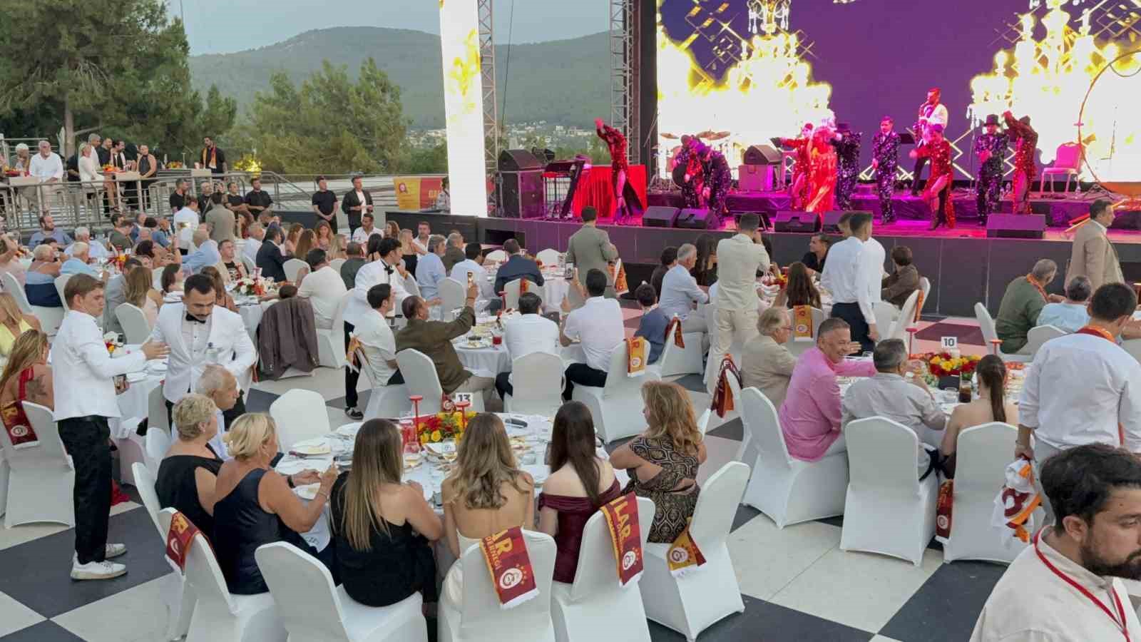dursun ozbek sampiyonlar liginde istedigimiz neticeleri almak uzere bir takim hazirligi yapiyoruz 2 4C6rlZHp