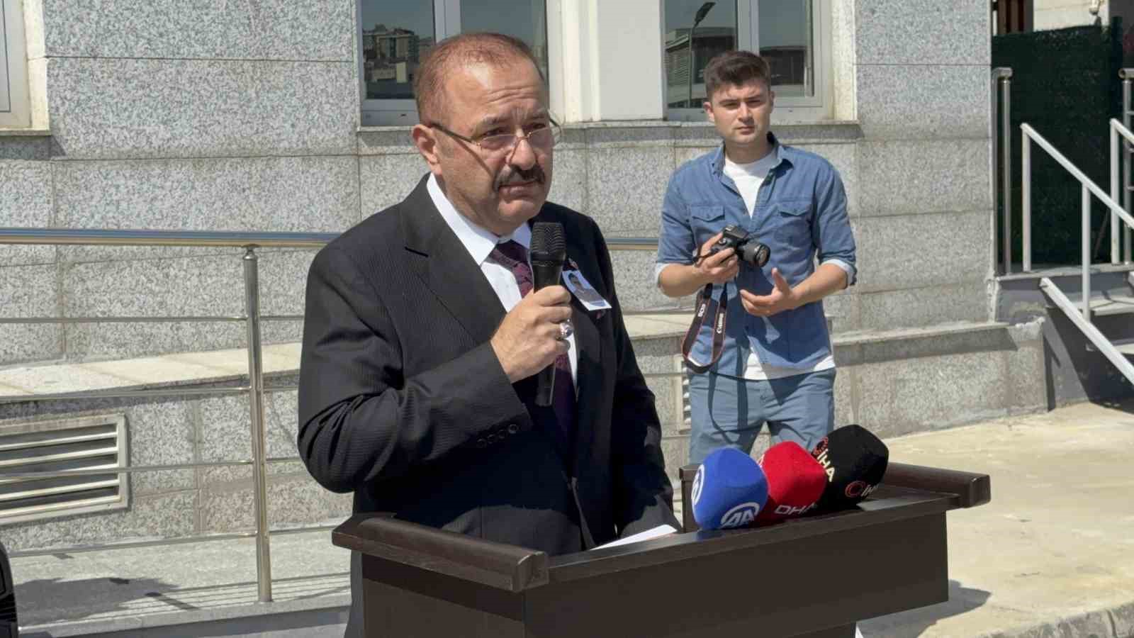 durusma sirasinda hayatini kaybeden savci icin duygusal toren 4 5WuCGaQ8