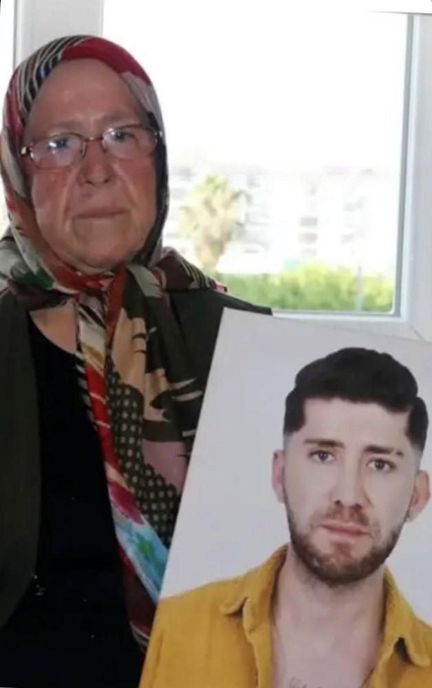 durusmaya oglunun portresiyle gelen anne ne olur bir an once ceza verin de buralara 9cCGr5gq