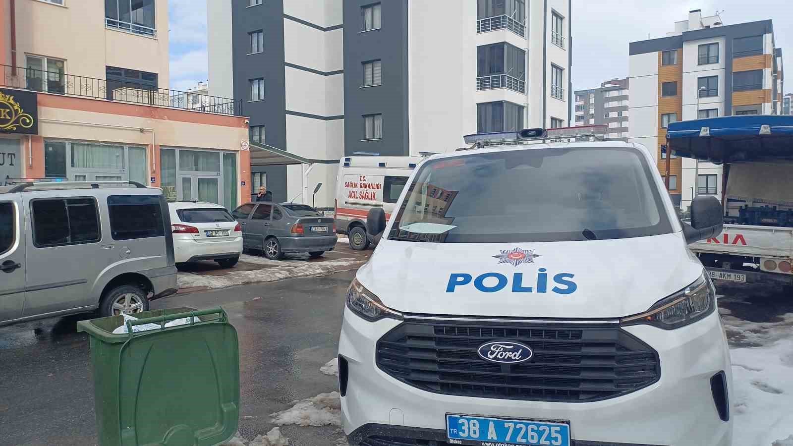 Duş aldıktan sonra fenalaşan çocuk hayatını kaybetti 4 dus aldiktan sonra fenalasan cocuk hayatini kaybetti 0 MaYlYp3a