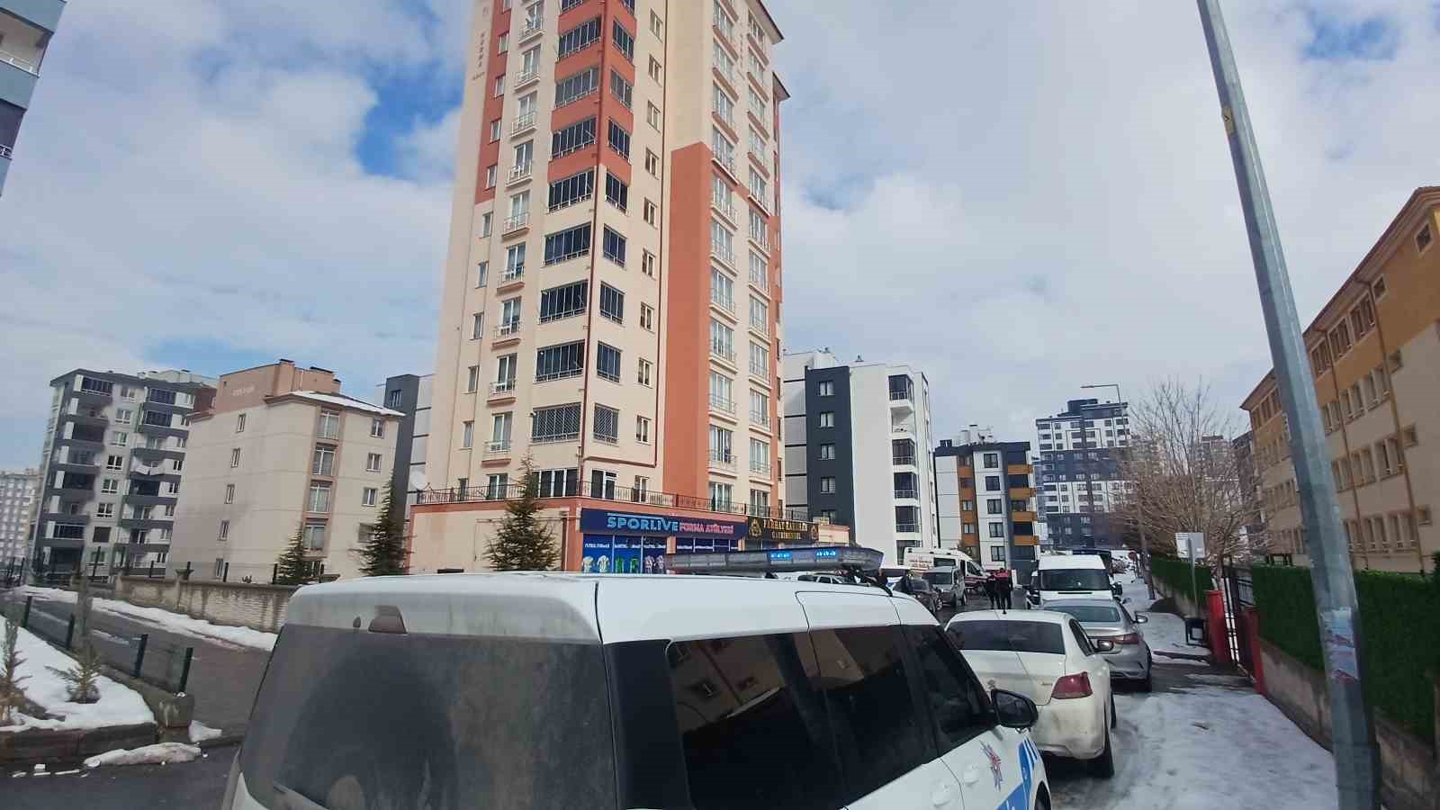 Duş aldıktan sonra fenalaşan çocuk hayatını kaybetti 6 dus aldiktan sonra fenalasan cocuk hayatini kaybetti 2 Sl7YTpXG